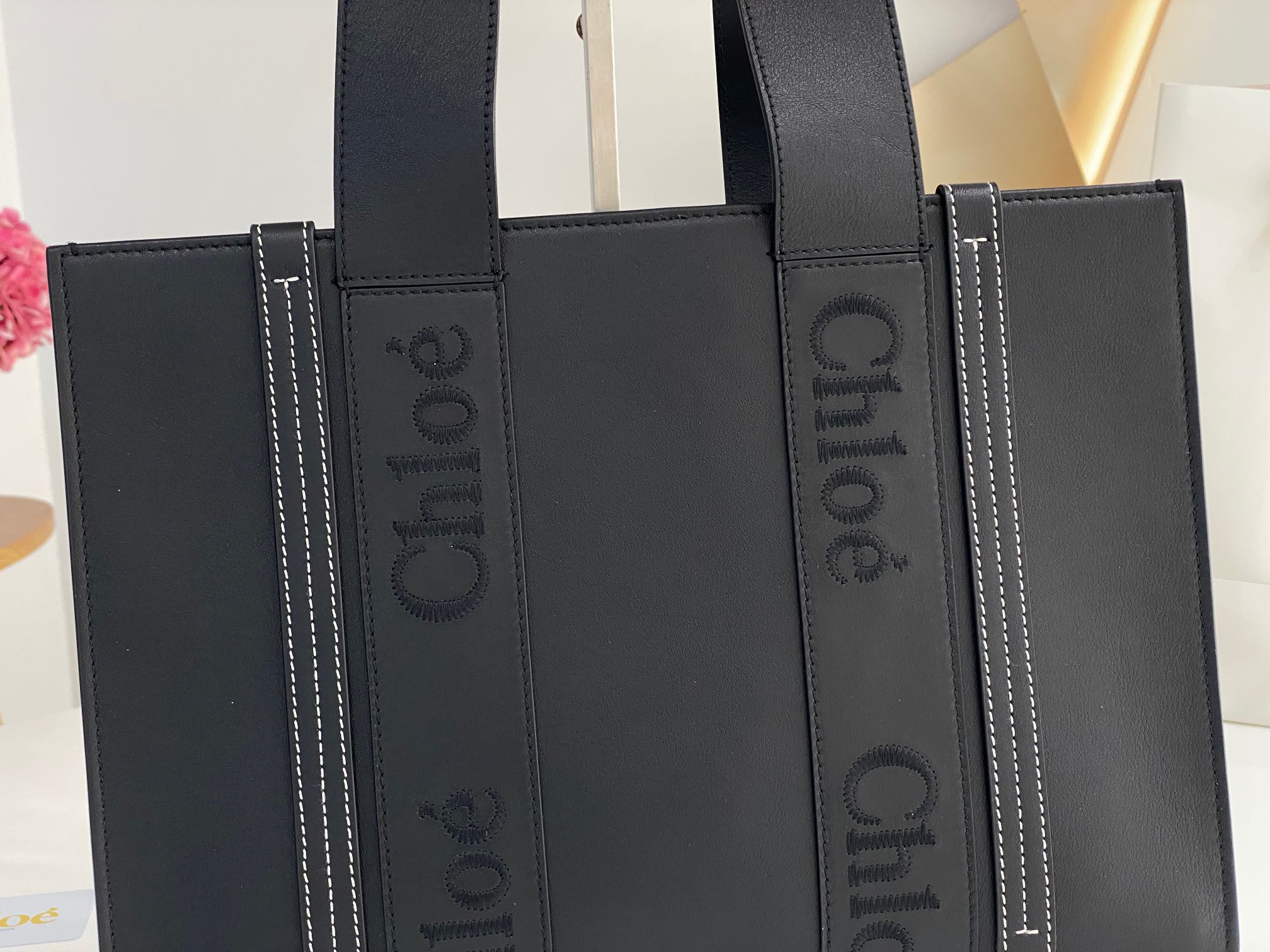 Chloe Medium Woody Tote Bag In Black Soft Smooth Calfskin Leather